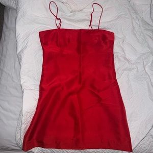 Réalisation Par The Uta Dress in Réal Red